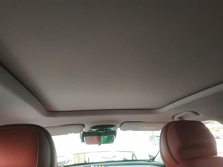 Фото 18 - Exeed RX