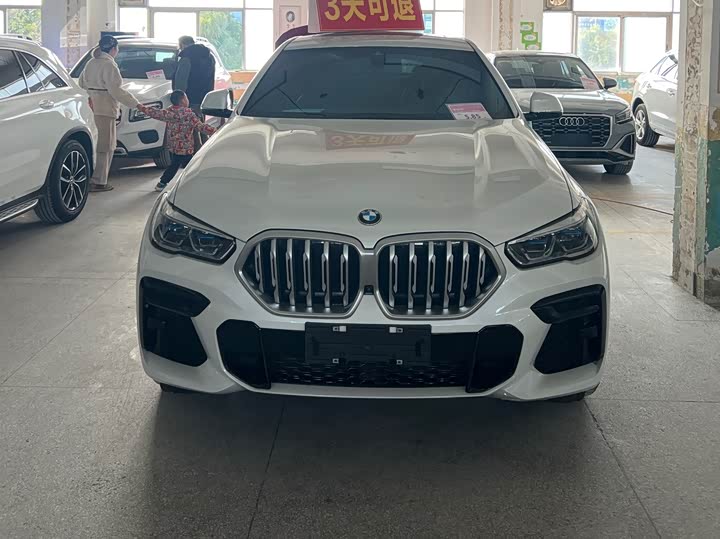 Фото 2 - BMW X6