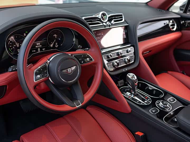 Фото 9 - Bentley Bentayga Hybrid