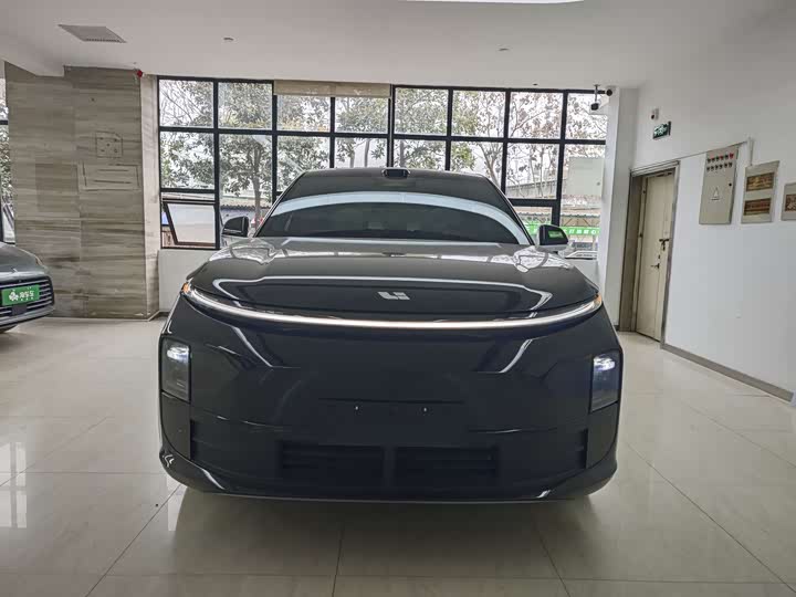 Фото 2 - LiXiang L6