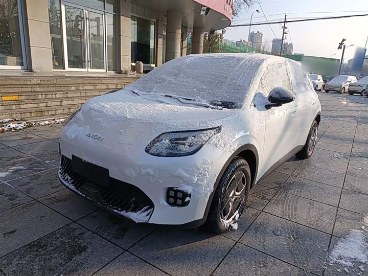 Фото 1 - GAC Aion UT