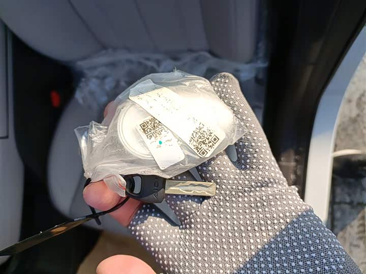 Фото 9 - GAC Aion UT