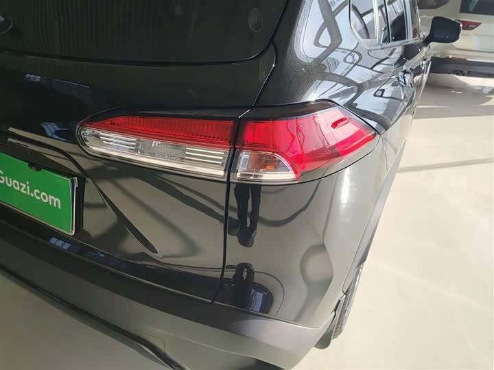 Фото 8 - Toyota Corolla Cross