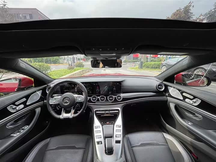 Фото 18 - Mercedes-Benz AMG GT