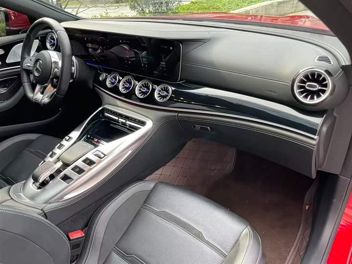 Фото 25 - Mercedes-Benz AMG GT