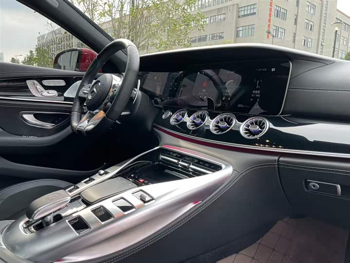 Фото 26 - Mercedes-Benz AMG GT