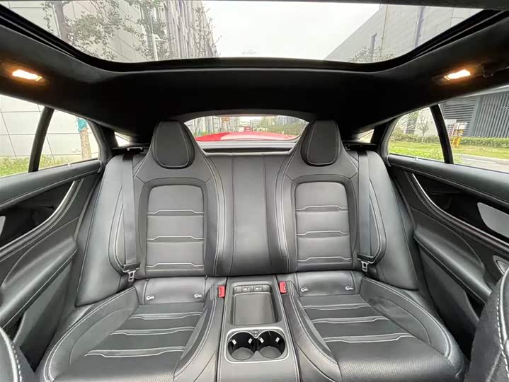 Фото 27 - Mercedes-Benz AMG GT