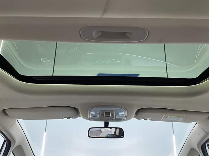 Фото 21 - BYD Song Max