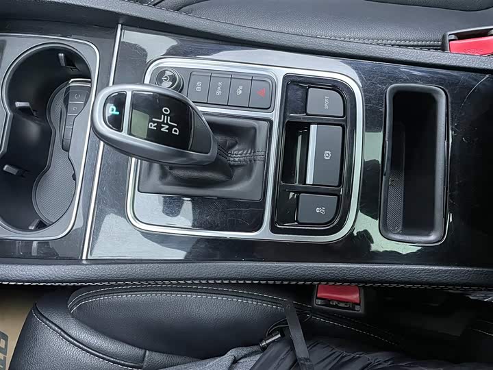 Фото 7 - BYD Song Max