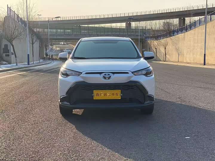 Фото 2 - Toyota Frontlander