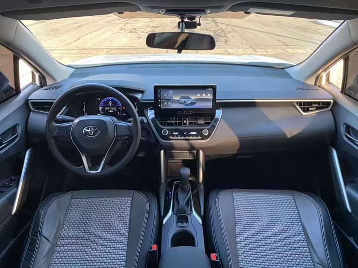 Фото 9 - Toyota Frontlander