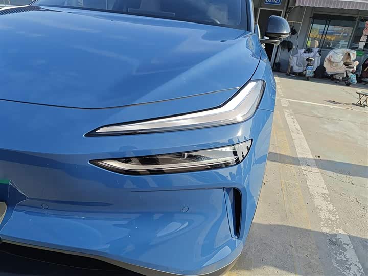 Фото 24 - Nio Onvo L60