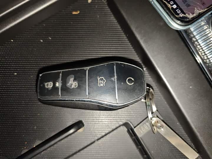 Фото 9 - BYD Song Plus Hybrid/EV