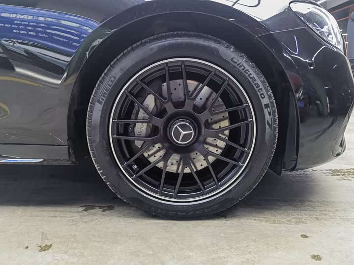 Фото 14 - Mercedes-Benz E-Class Hybrid