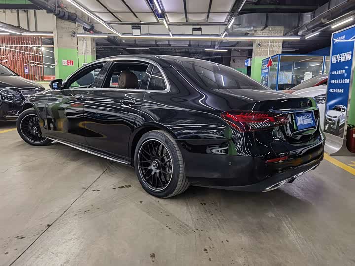 Фото 3 - Mercedes-Benz E-Class Hybrid