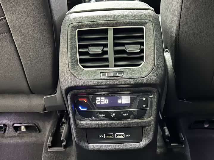 Фото 8 - Volkswagen Tayron