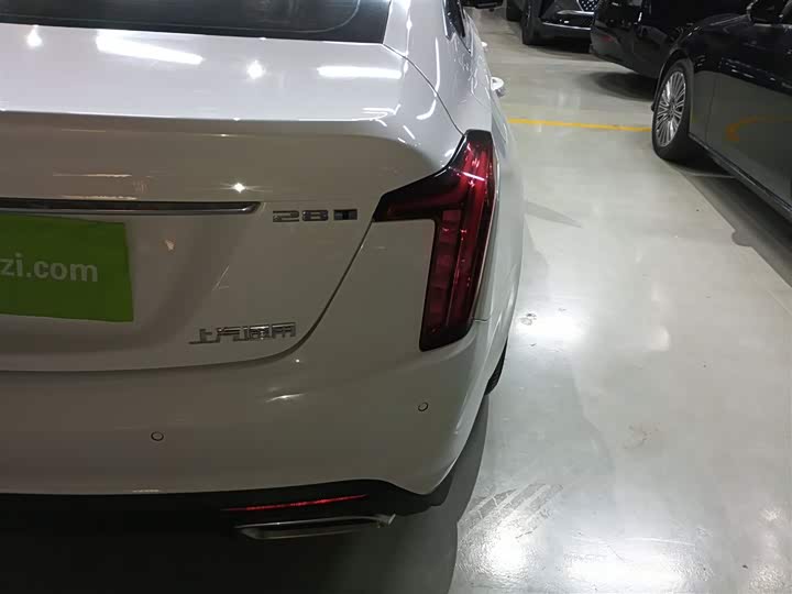 Фото 8 - Cadillac CT5