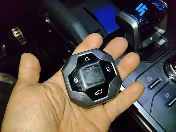 Фото 12 - Jetour T2