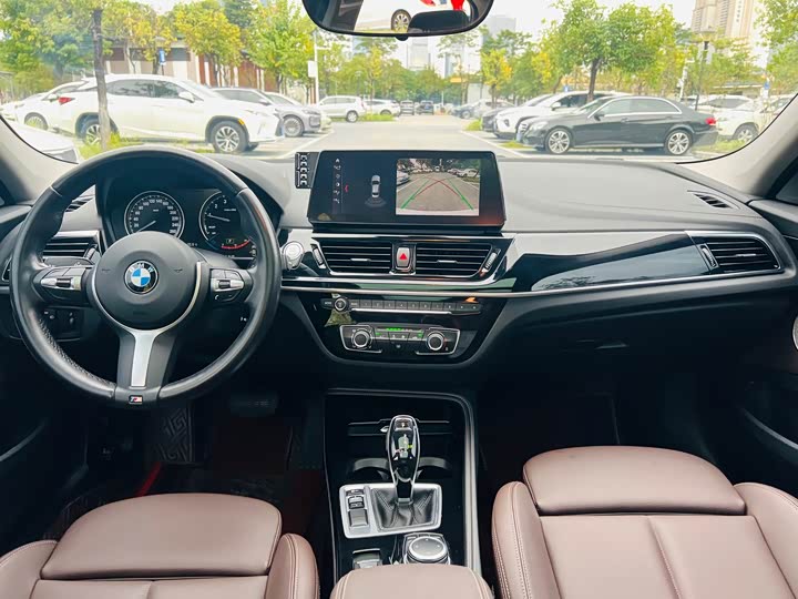 Фото 17 - BMW 1 Series