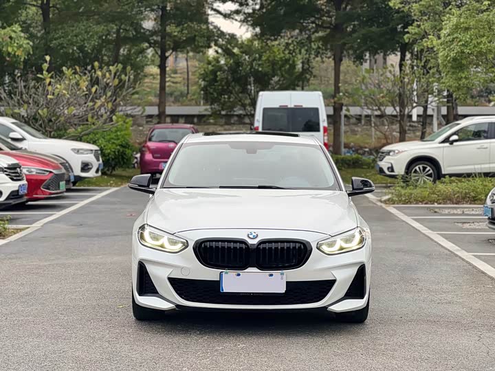 Фото 2 - BMW 1 Series