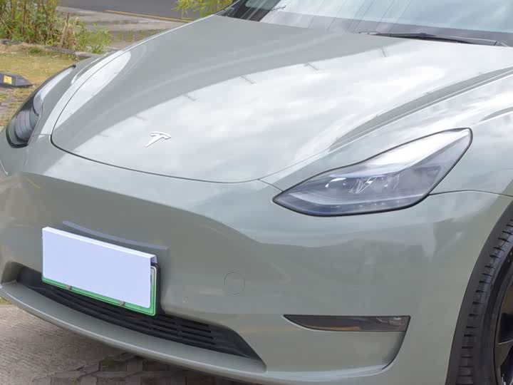 Фото 4 - Tesla Model Y