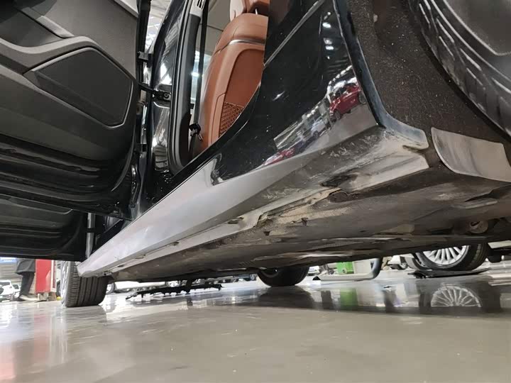 Фото 22 - Audi A6L