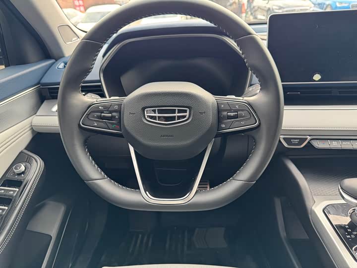 Фото 7 - Geely Preface