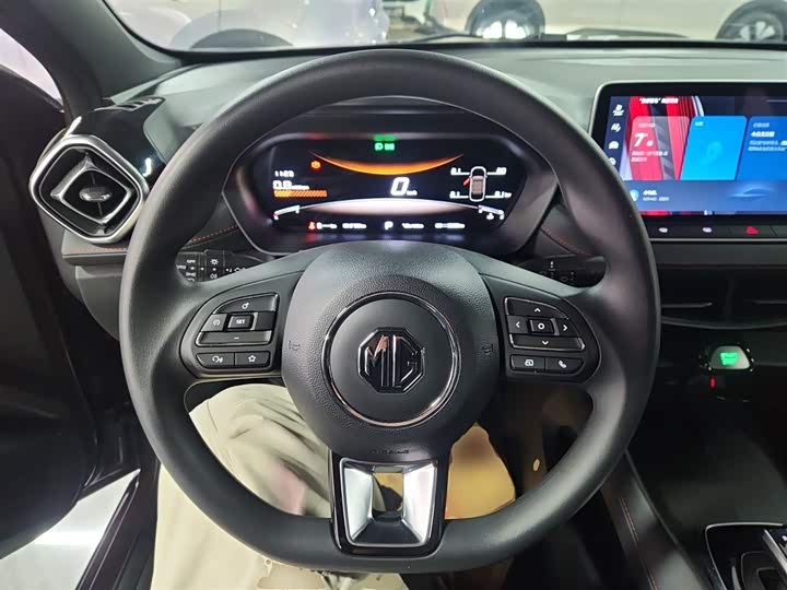 Фото 11 - MG Motor 5