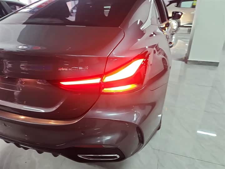 Фото 8 - MG Motor 5