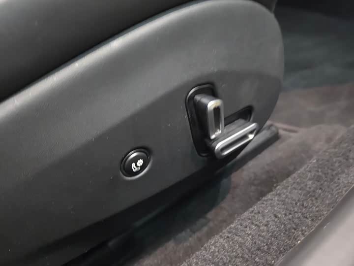 Фото 9 - Ferrari Portofino