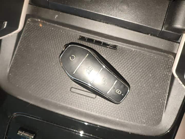 Фото 9 - BYD Han