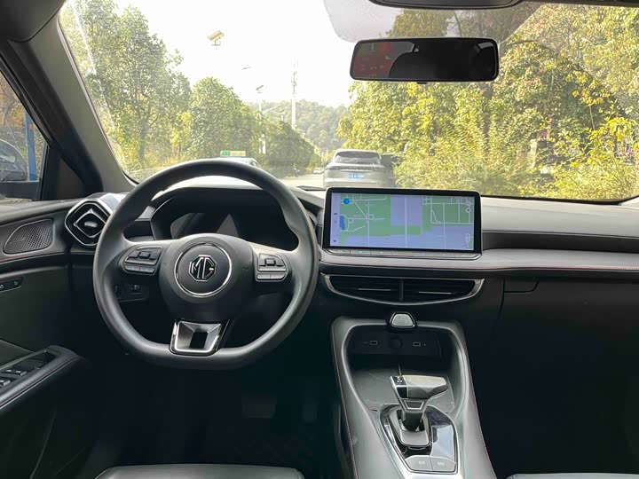 Фото 16 - MG Motor 5