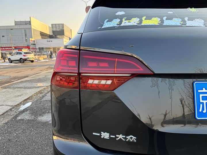 Фото 10 - Volkswagen Tayron