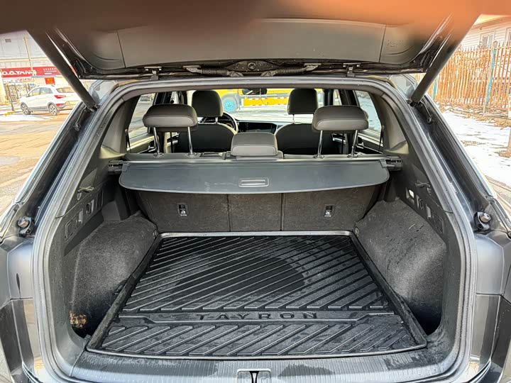 Фото 19 - Volkswagen Tayron