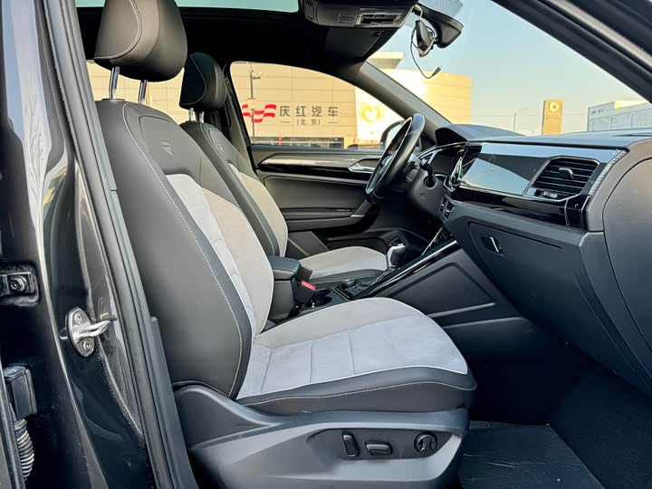 Фото 21 - Volkswagen Tayron