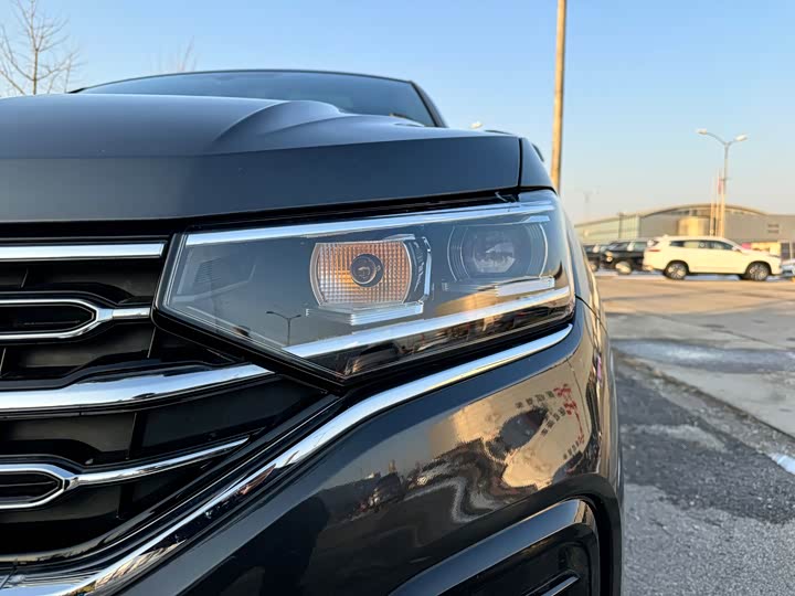 Фото 7 - Volkswagen Tayron