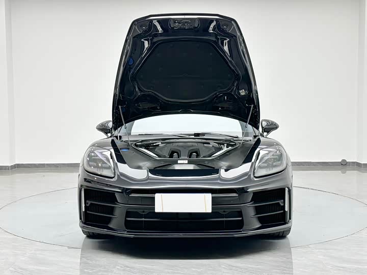 Фото 28 - Porsche Panamera