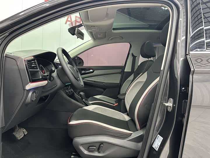 Фото 4 - Jetta VS7