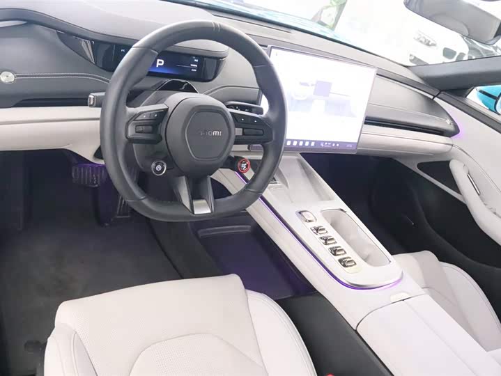 Фото 16 - Xiaomi SU7