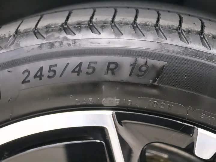 Фото 23 - Xiaomi SU7