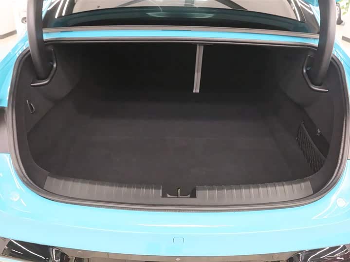 Фото 24 - Xiaomi SU7