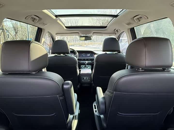 Фото 17 - GAC Trumpchi M6