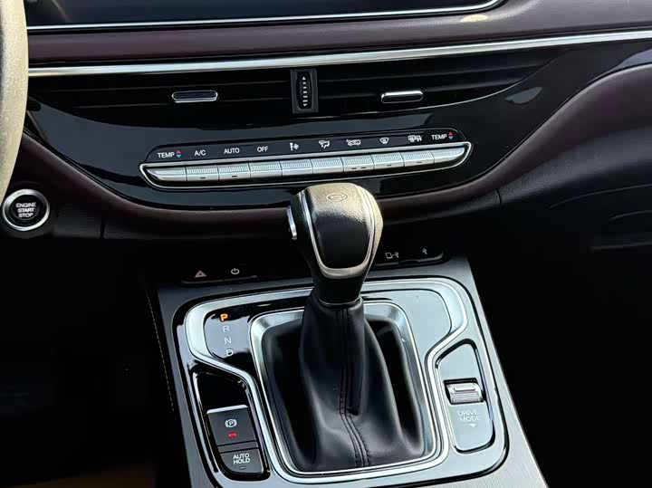 Фото 24 - GAC Trumpchi M6