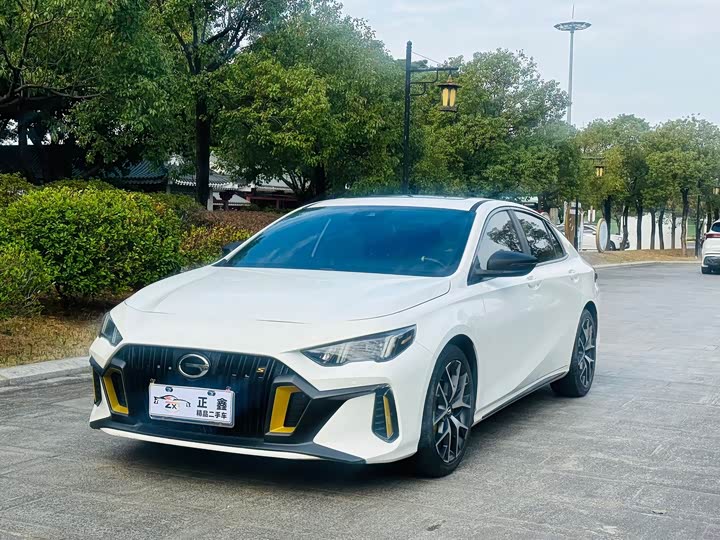 Фото 1 - GAC Trumpchi Empow R