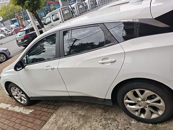 Фото 5 - Buick Velite 6