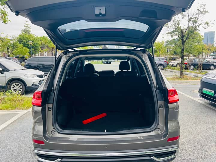 Фото 10 - Haval M6