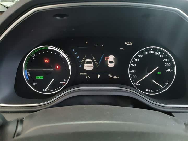 Фото 12 - Toyota Avalon