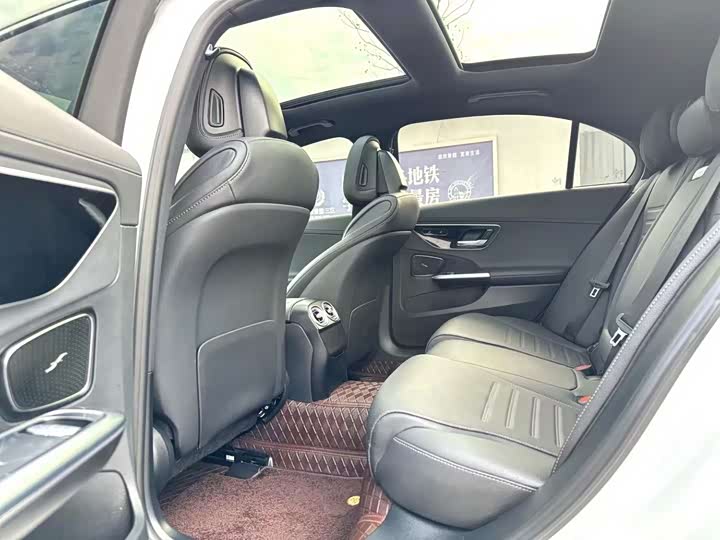 Фото 3 - Mercedes-Benz C-Class