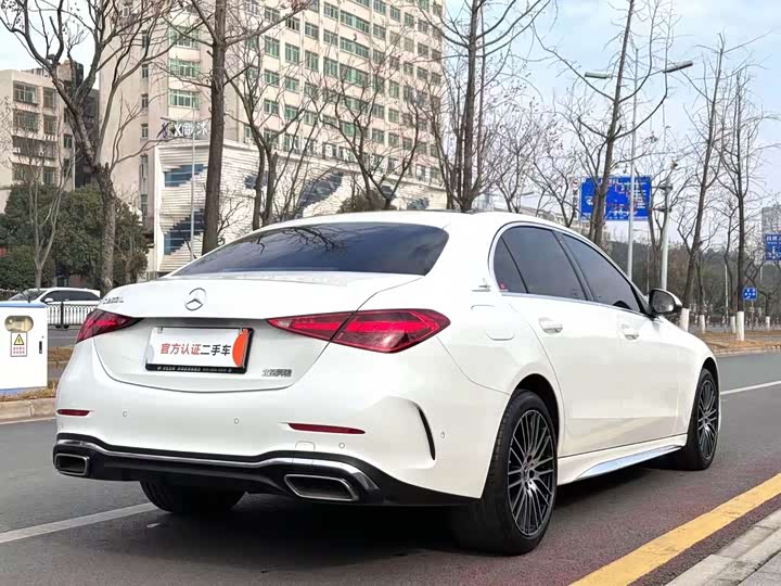 Фото 9 - Mercedes-Benz C-Class