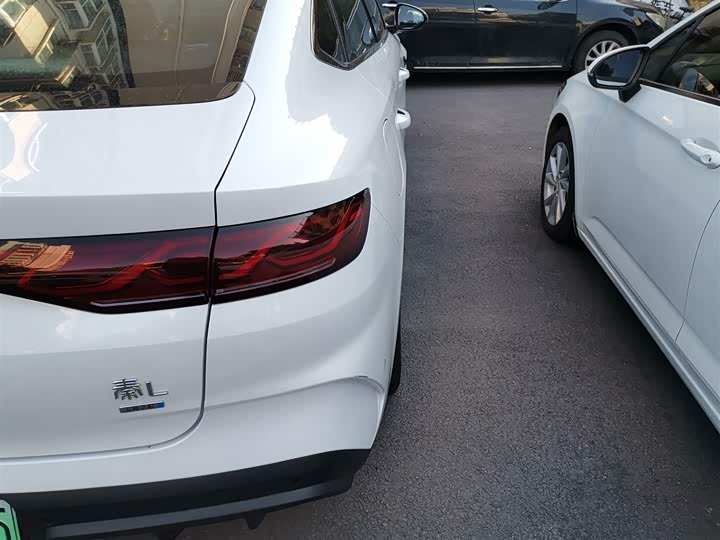 Фото 8 - BYD Qin L